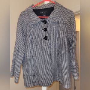 Larry Levine Black + White Striped Cropped Coat, 3/4 Length Sleeves. Size XL